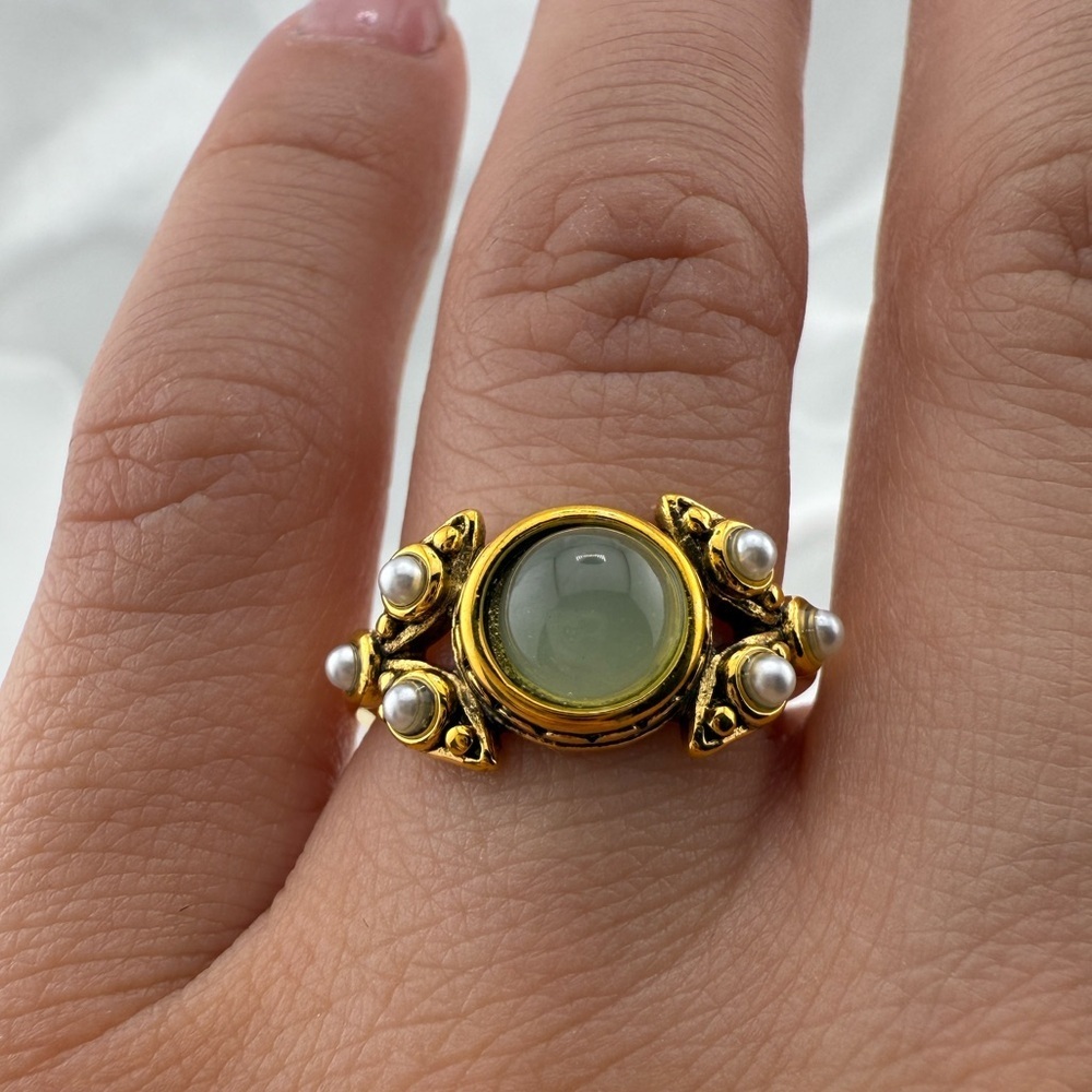 New listing Vintage color Boho ring green– Gold Mixed Metal - Picture 1 of 5